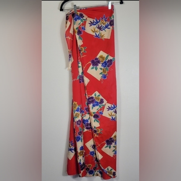 Hilo Hattie Floral Wrap Maxi Dress OS Red Hawaiian MuuMuu Sarong Vacation - Picture 7 of 12